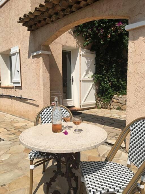 Experience The Provencal Dream Apartment Taradeau Екстериор снимка